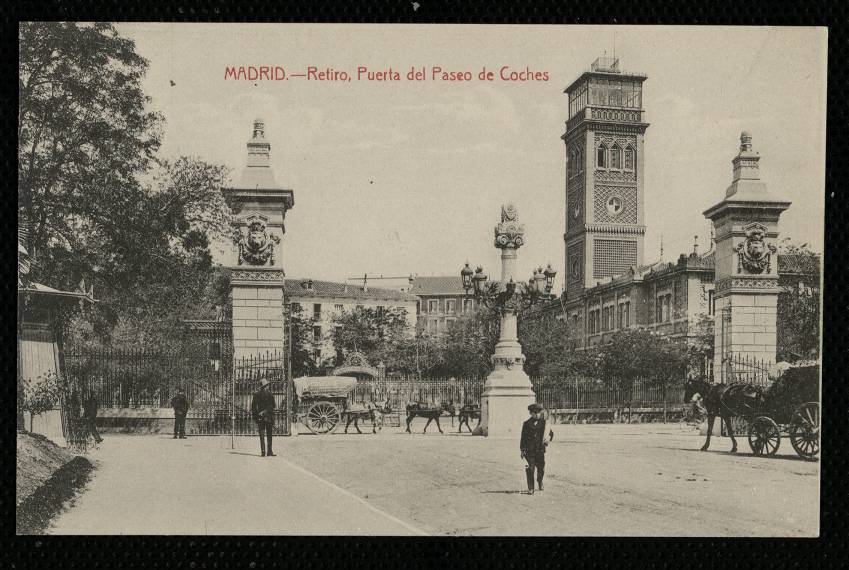 Retiro. Puerta del Paseo de Coches