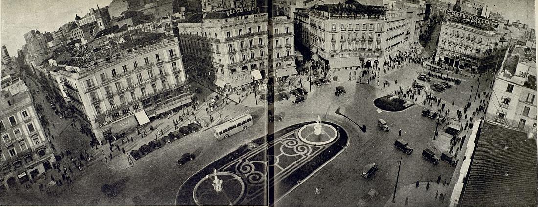 Vista area de la Puerta del Sol tras la reforma de 1951