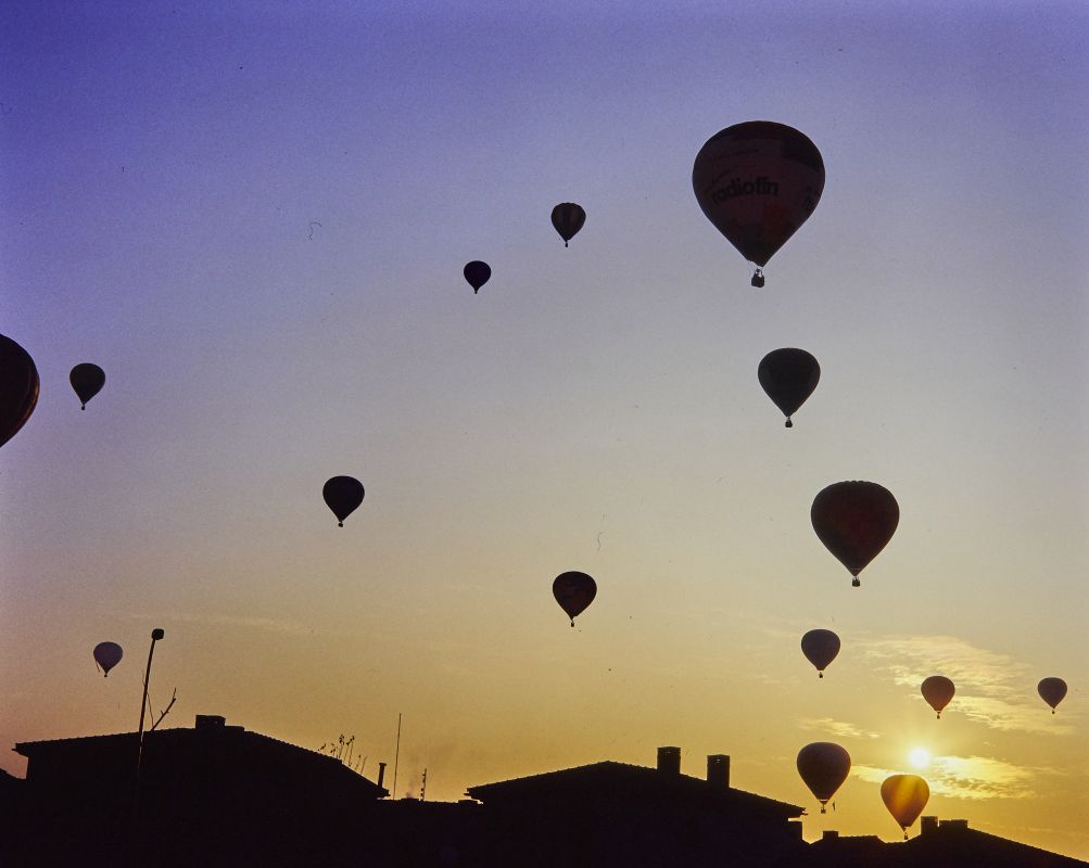 Globos aerostticos surcando el cielo de Madrid