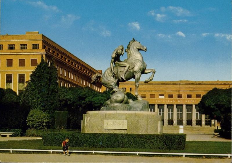 Ciudad Universitaria. Facultad de Medicina